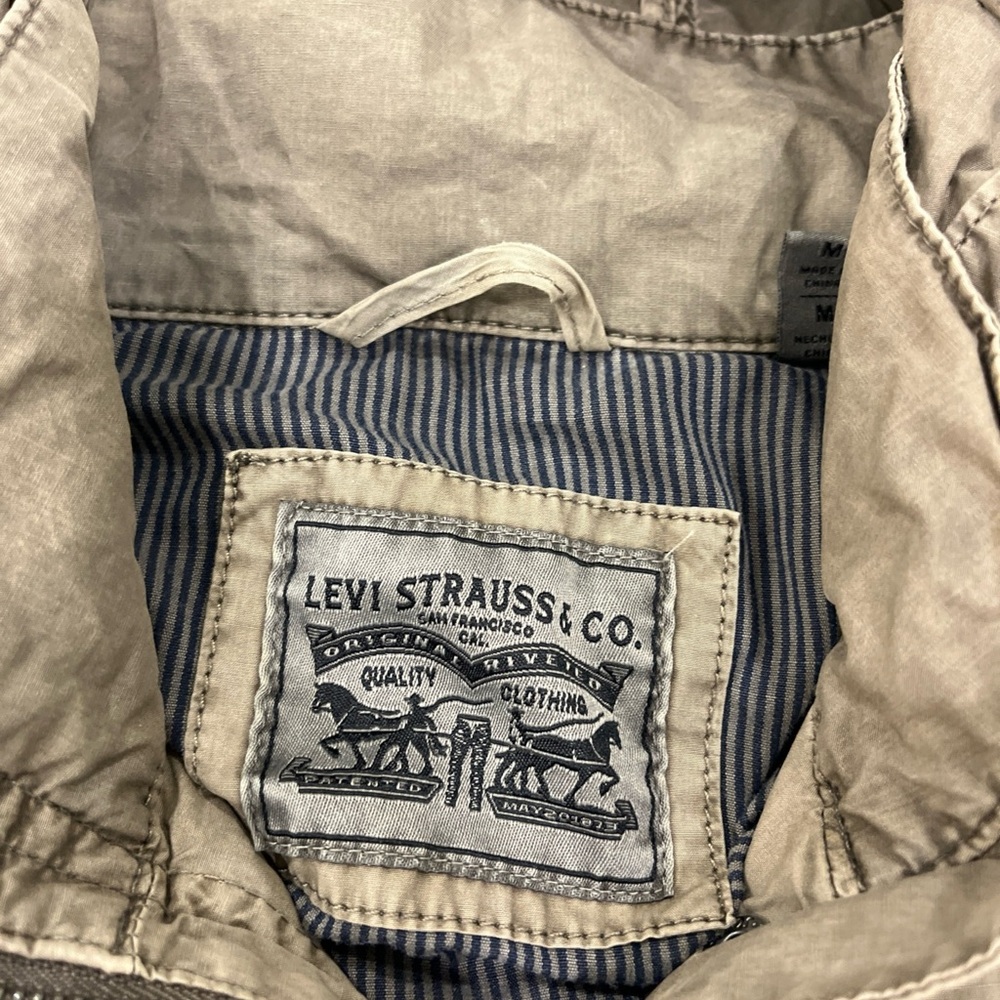 SOLD Levi's Army Jacket Womens M Green Hooded Field Chore Military Utility Coat - Picture 6 of 16